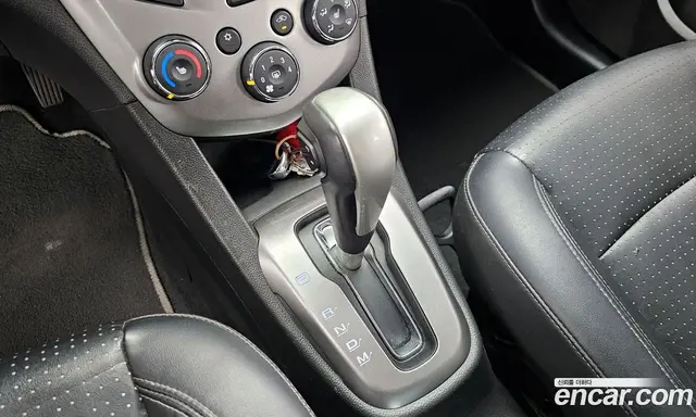 Chevrolet Aveo 2017 1.4 автомат (гидро), миниатюра 12