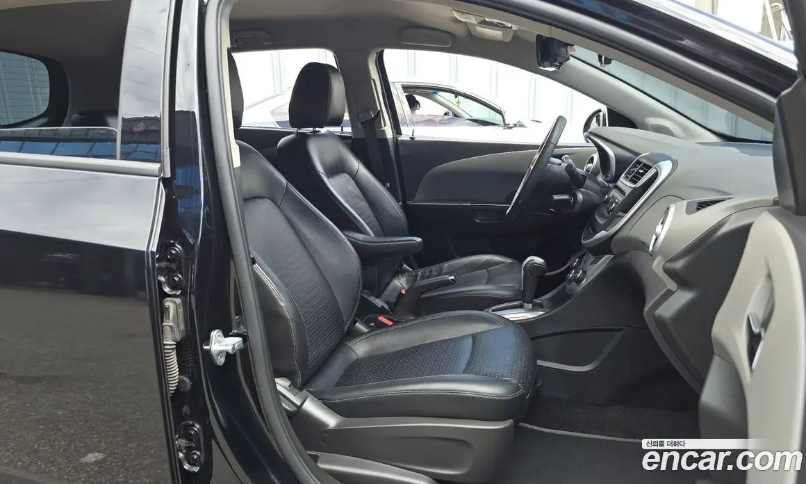Chevrolet Aveo 2017 1.4 автомат (гидро), фото 17 Chevrolet Aveo 2017 1.4 автомат (гидро), фото 17