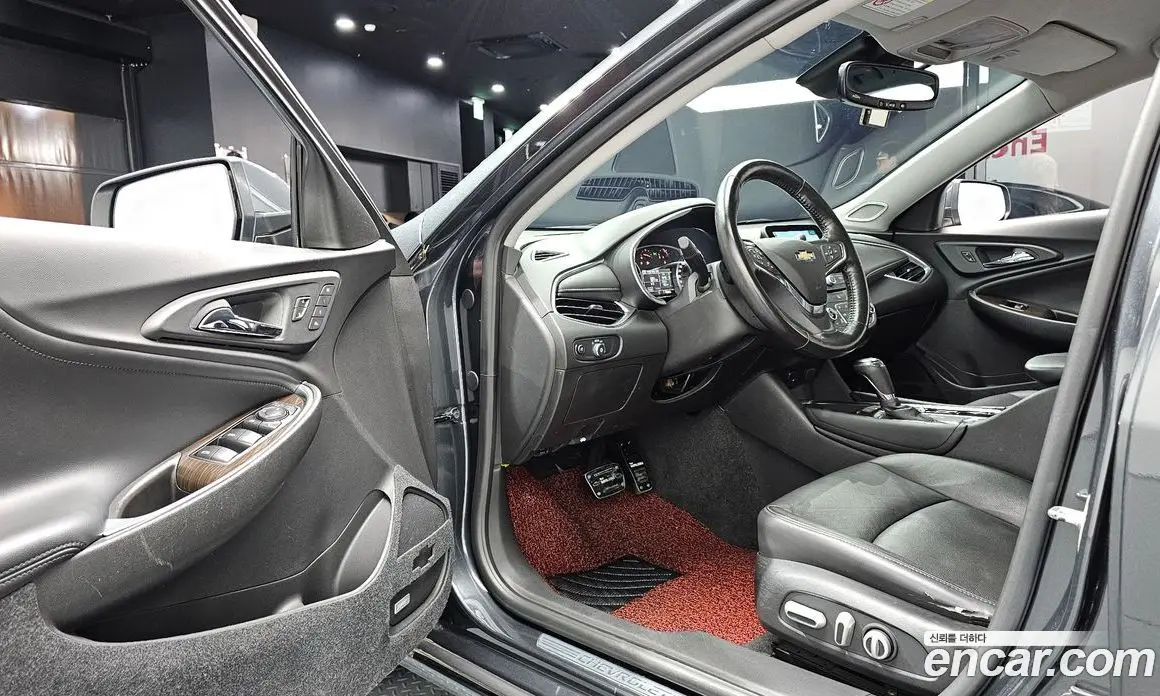 Chevrolet Malibu 2018 2.0 автомат (гидро), фото 13