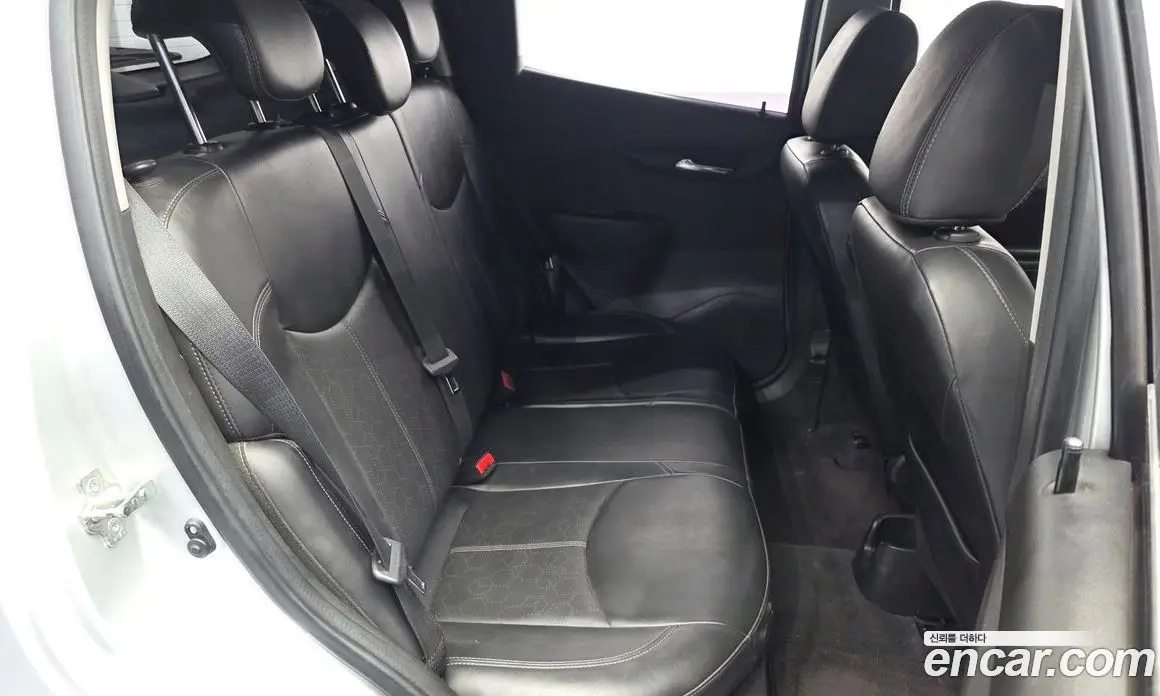 Chevrolet Spark 2016 1.0 автомат (гидро), фото 17 Chevrolet Spark 2016 1.0 автомат (гидро), фото 17