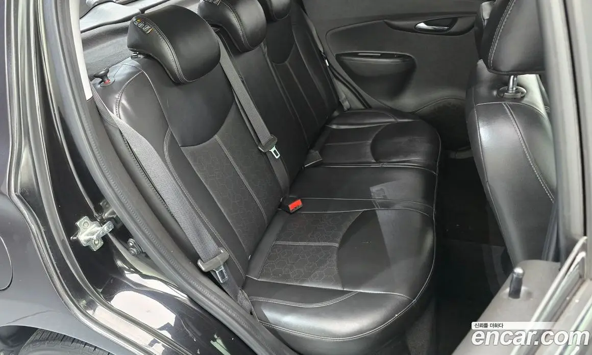 Chevrolet Spark 2017 1.0 автомат (гидро), фото 17