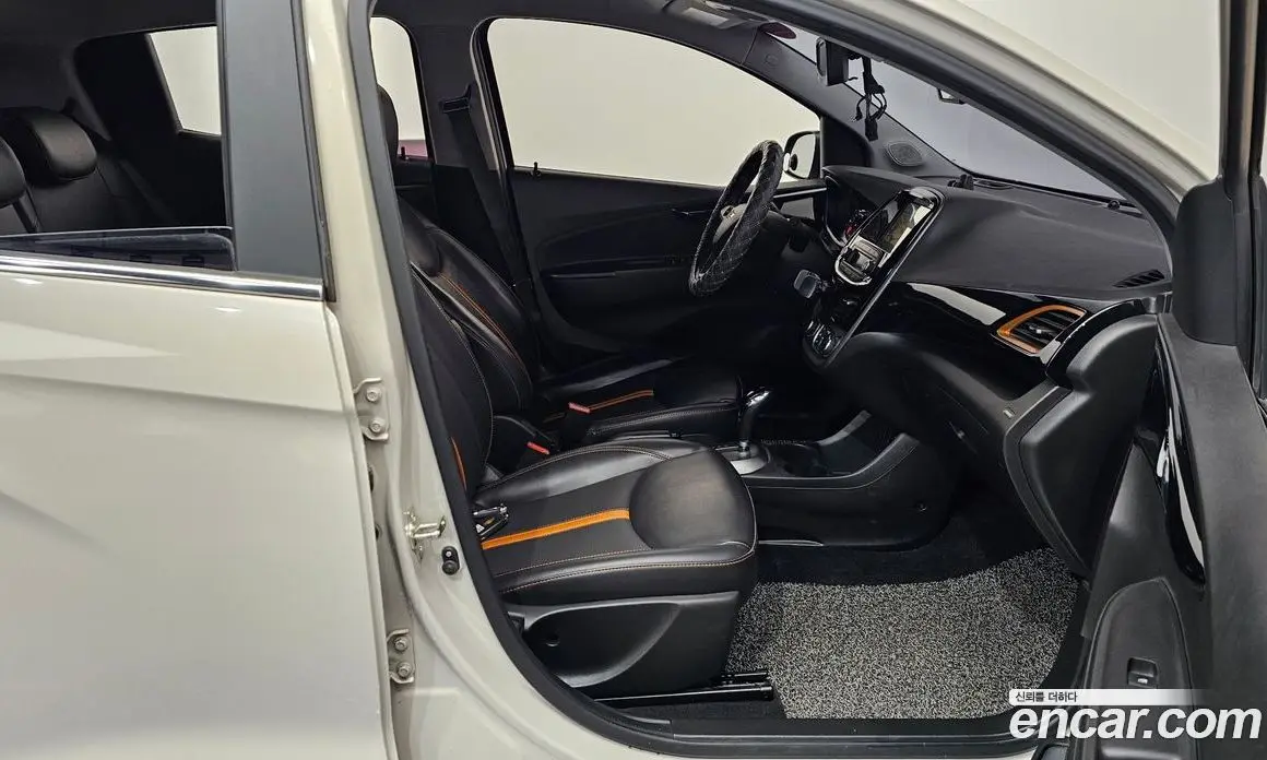 Chevrolet Spark 2018 1.0 автомат (гидро), фото 16 Chevrolet Spark 2018 1.0 автомат (гидро), фото 16