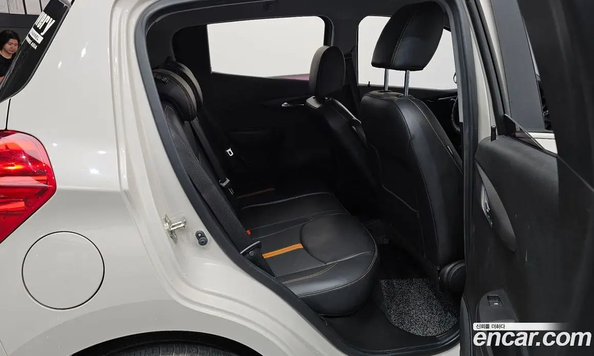Chevrolet Spark 2018 1.0 автомат (гидро), фото 17 Chevrolet Spark 2018 1.0 автомат (гидро), фото 17