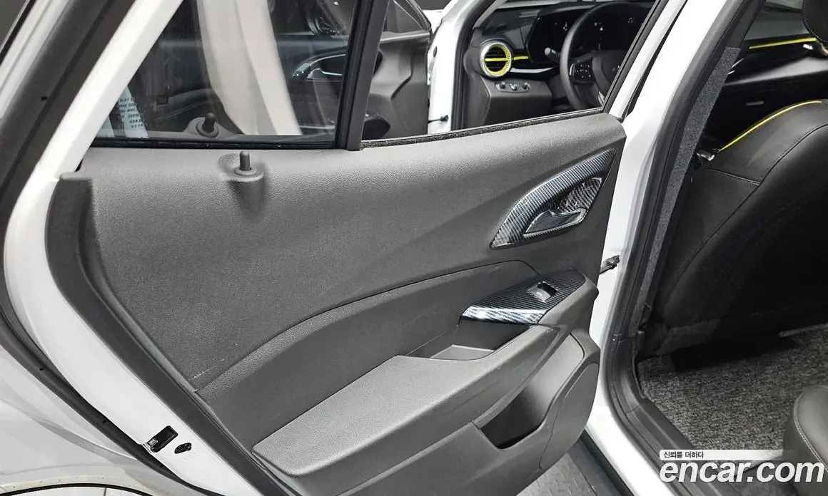 Chevrolet Trax 2023 1.2 автомат (гидро), фото 14