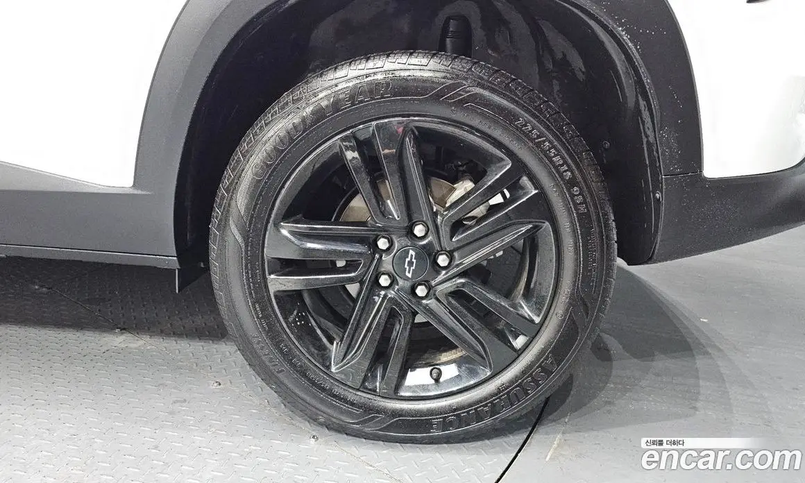 Chevrolet Trax 2023 1.2 автомат (гидро), фото 6