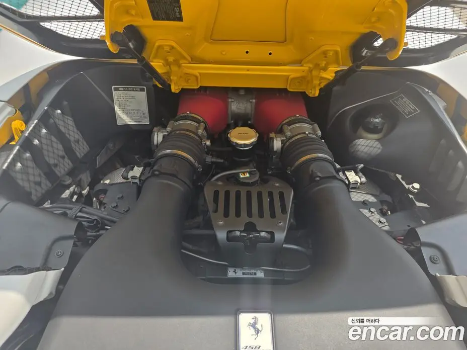 Ferrari 458 2013 4.5 автомат (гидро), фото 6 Ferrari 458 2013 4.5 автомат (гидро), фото 6