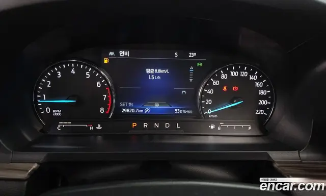 Ford Explorer 2022 2.3 автомат (гидро), миниатюра 11