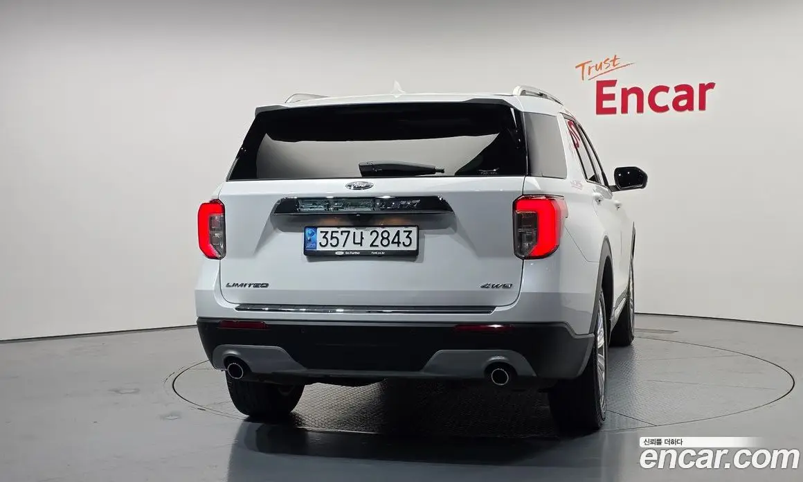 Ford Explorer 2022 2.3 автомат (гидро), фото 4