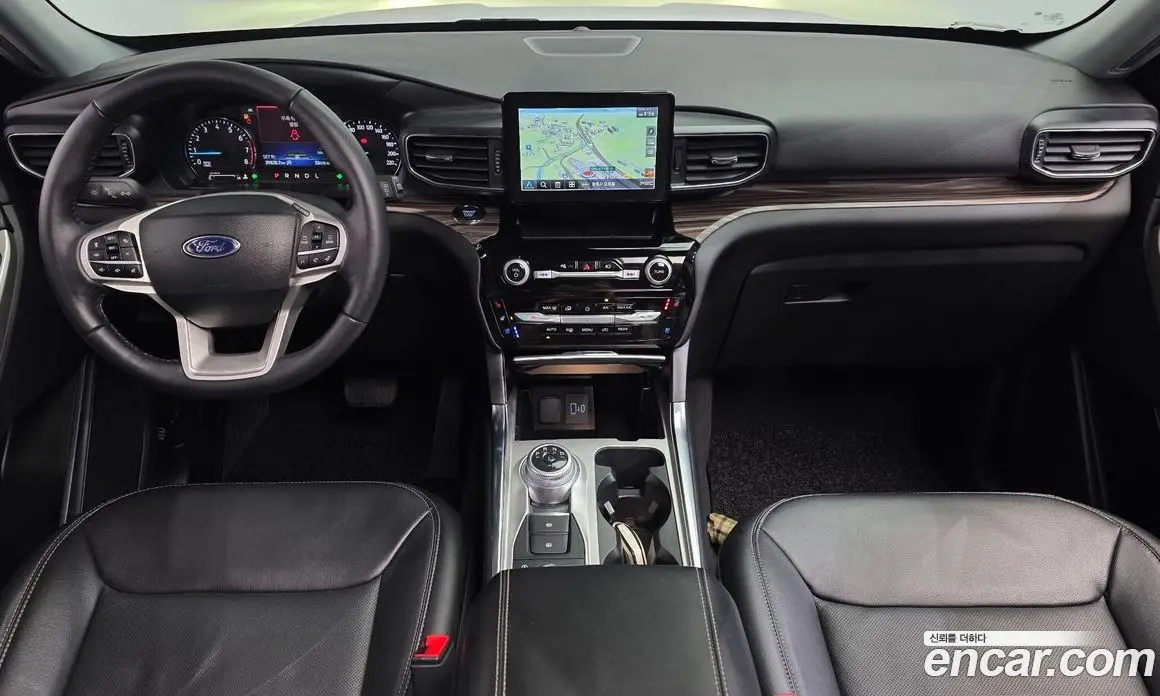 Ford Explorer 2022 2.3 автомат (гидро), фото 10