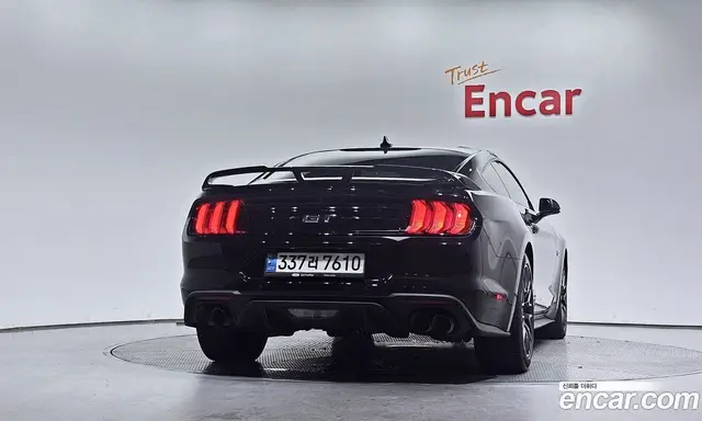 Ford Mustang 2022 5.0 автомат (гидро), миниатюра 4