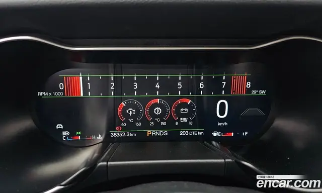 Ford Mustang 2022 5.0 автомат (гидро), миниатюра 8