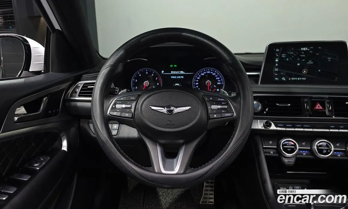 Genesis G70 2019 2.0 автомат (гидро), фото 17