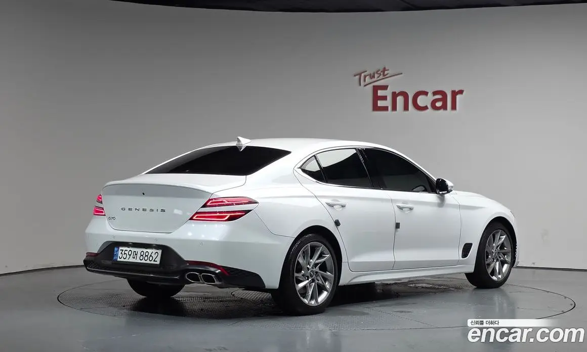 Genesis G70 2021 2.0 автомат (гидро), фото 1 Genesis G70 2021 2.0 автомат (гидро), фото 1