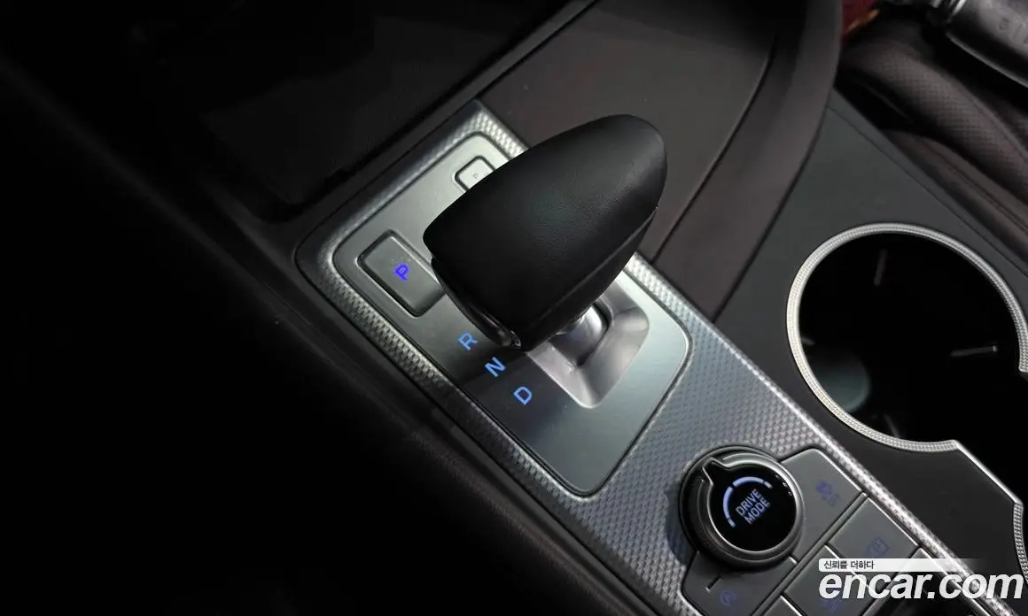 Genesis G70 2021 2.0 автомат (гидро), фото 11 Genesis G70 2021 2.0 автомат (гидро), фото 11