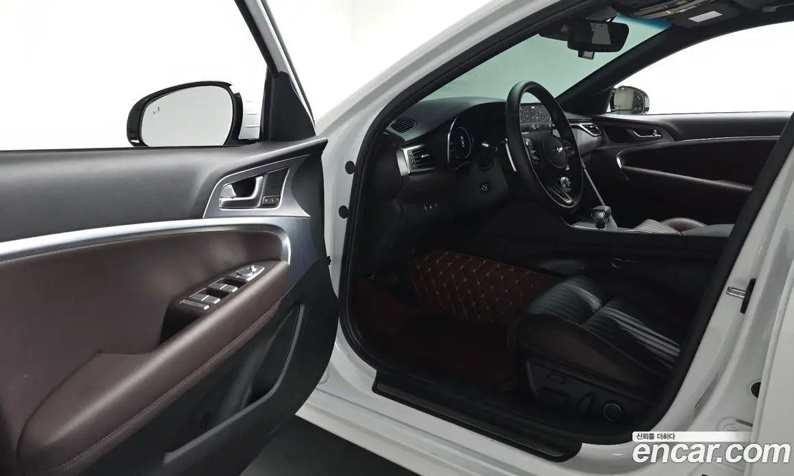 Genesis G70 2021 2.0 автомат (гидро), фото 12 Genesis G70 2021 2.0 автомат (гидро), фото 12