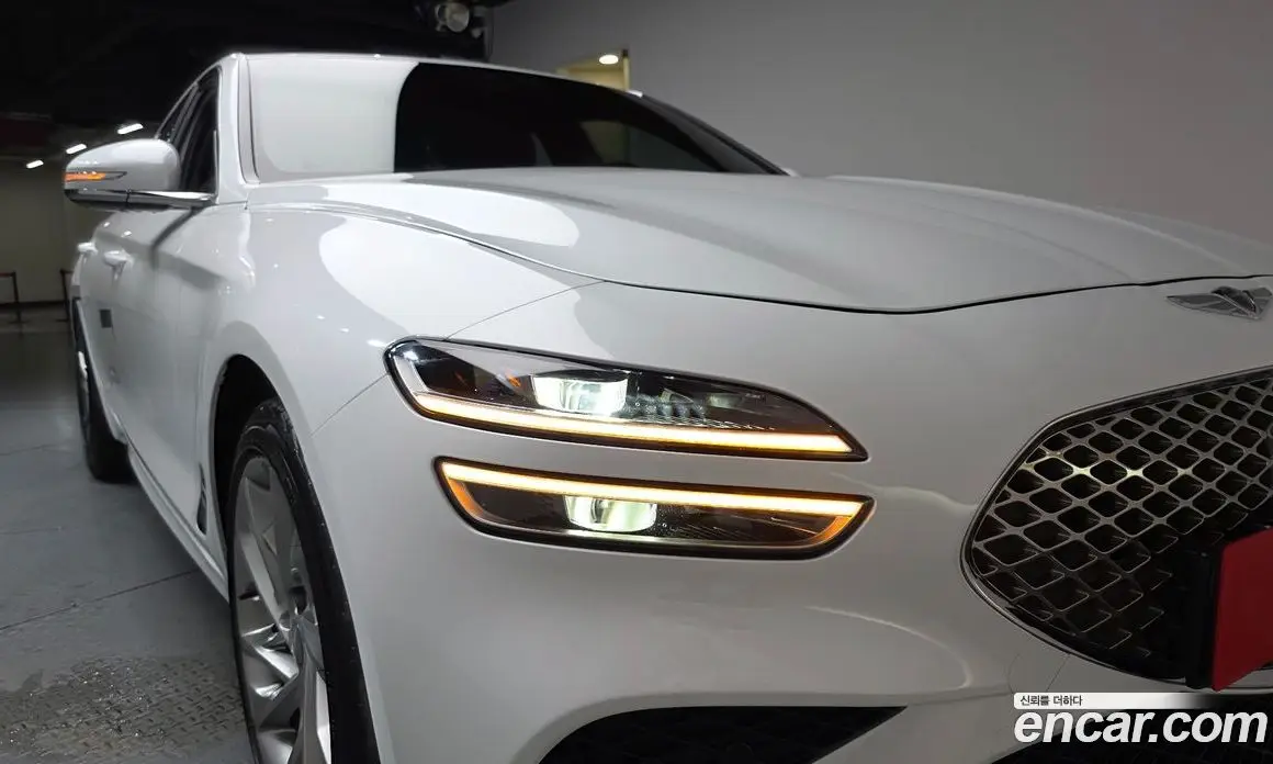Genesis G70 2021 2.0 автомат (гидро), фото 7 Genesis G70 2021 2.0 автомат (гидро), фото 7