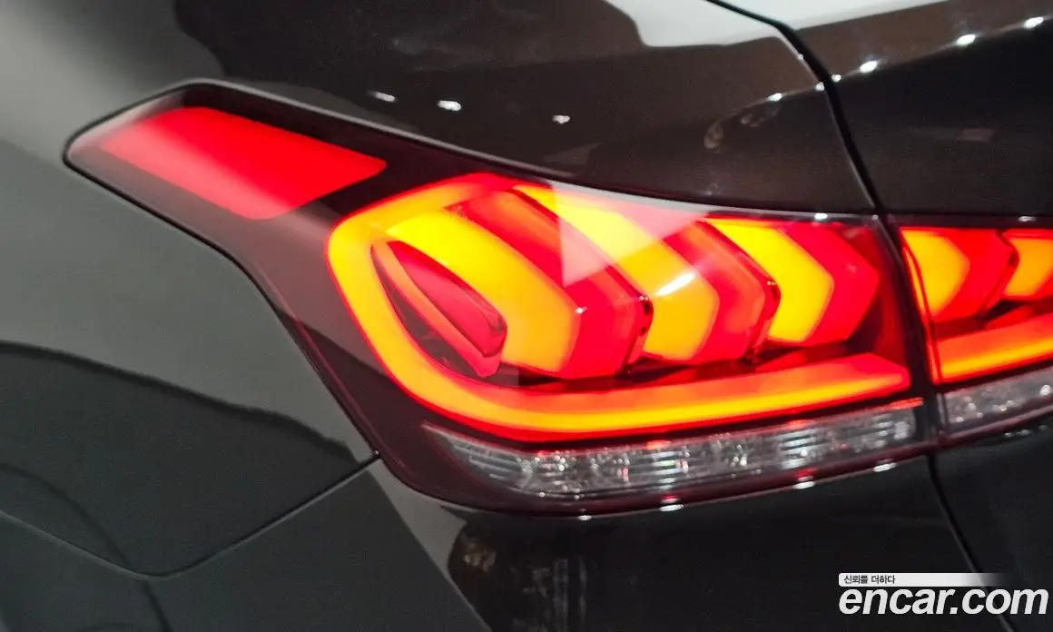 Genesis G80 2018 3.3 автомат (гидро), фото 9