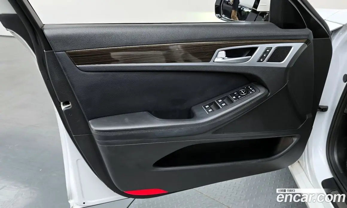 Genesis G80 2019 3.3 автомат (гидро), фото 14 Genesis G80 2019 3.3 автомат (гидро), фото 14