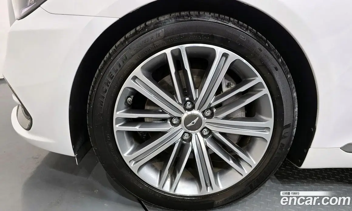Genesis G80 2019 3.3 автомат (гидро), фото 5 Genesis G80 2019 3.3 автомат (гидро), фото 5
