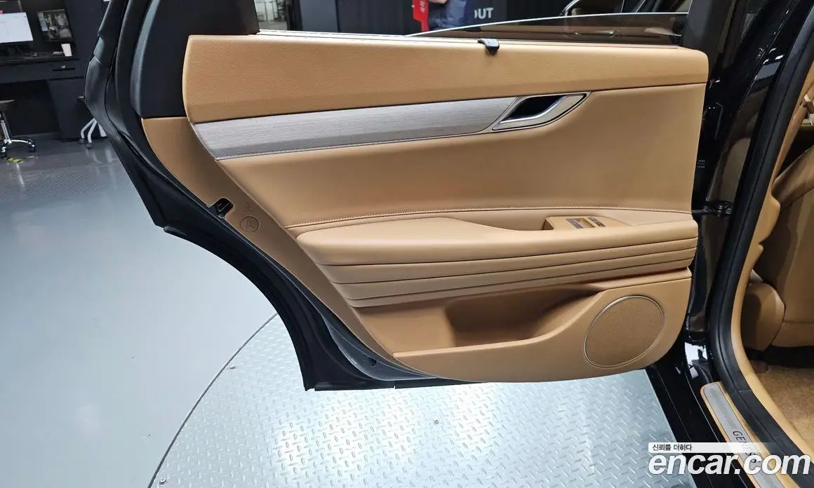 Genesis G80 2024 2.5 автомат (гидро), фото 15