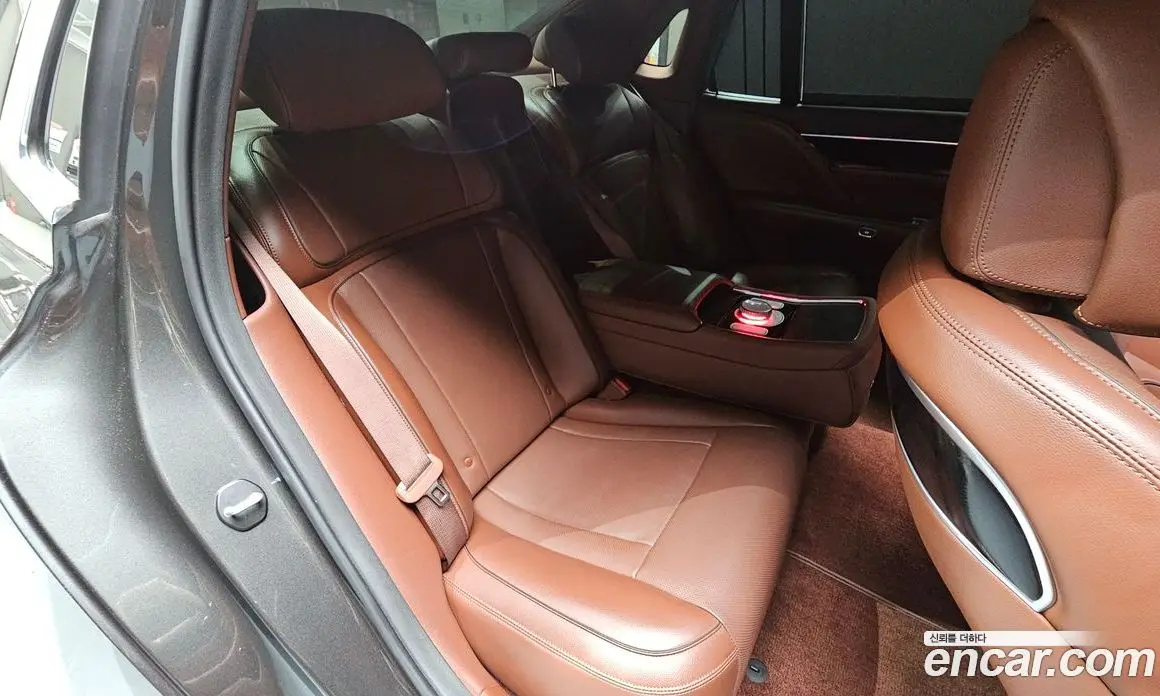 Genesis G90 2023 3.5 автомат (гидро), фото 17