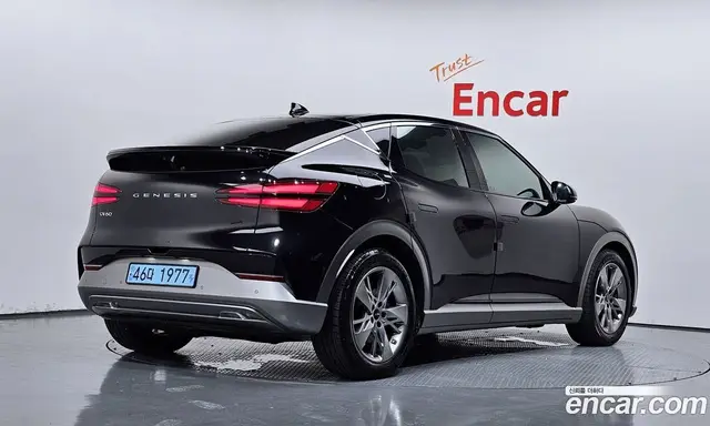 Genesis GV60 2021 0.1 автомат (гидро), миниатюра 2