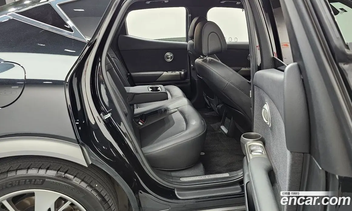 Genesis GV60 2021 0.1 автомат (гидро), фото 17