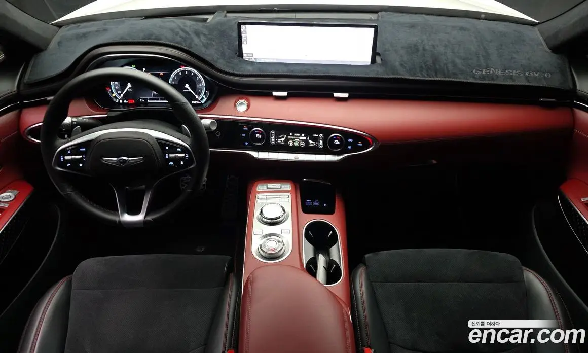 Genesis GV70 2021 2.5 автомат (гидро), фото 10 Genesis GV70 2021 2.5 автомат (гидро), фото 10