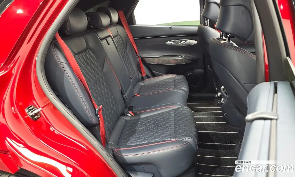Genesis GV70 2021 3.5 автомат (гидро), фото 17