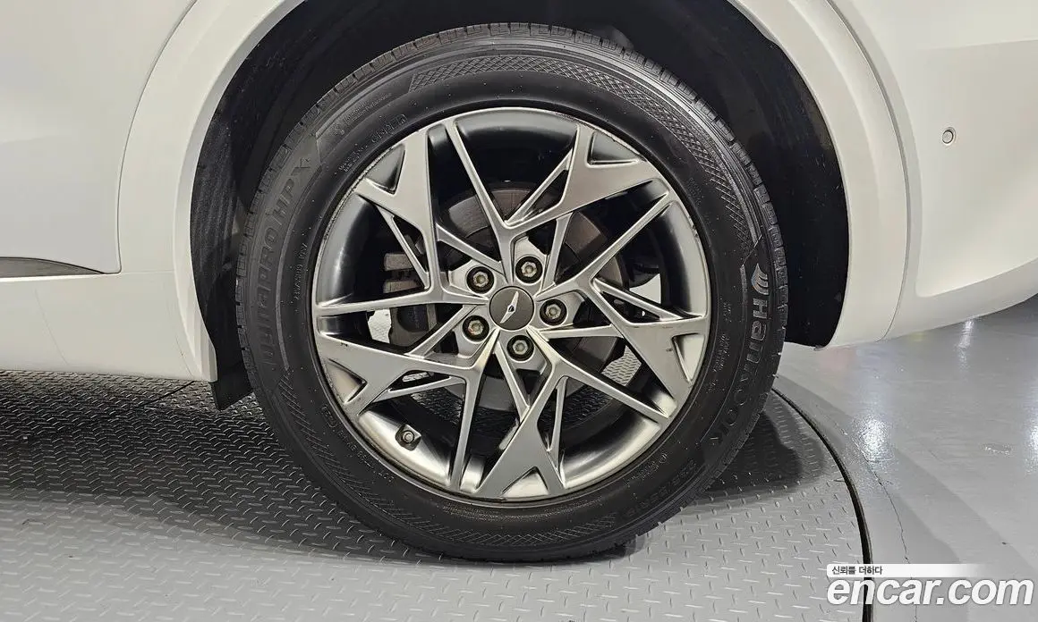 Genesis GV70 2021 2.2 автомат (гидро), фото 7