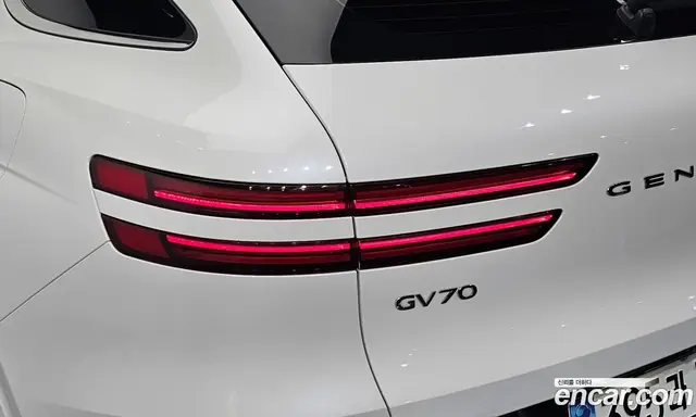 Genesis GV70 2021 2.2 автомат (гидро), миниатюра 9