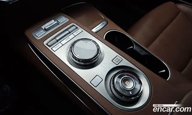 Genesis GV70 2021 2.5 автомат (гидро), миниатюра 12