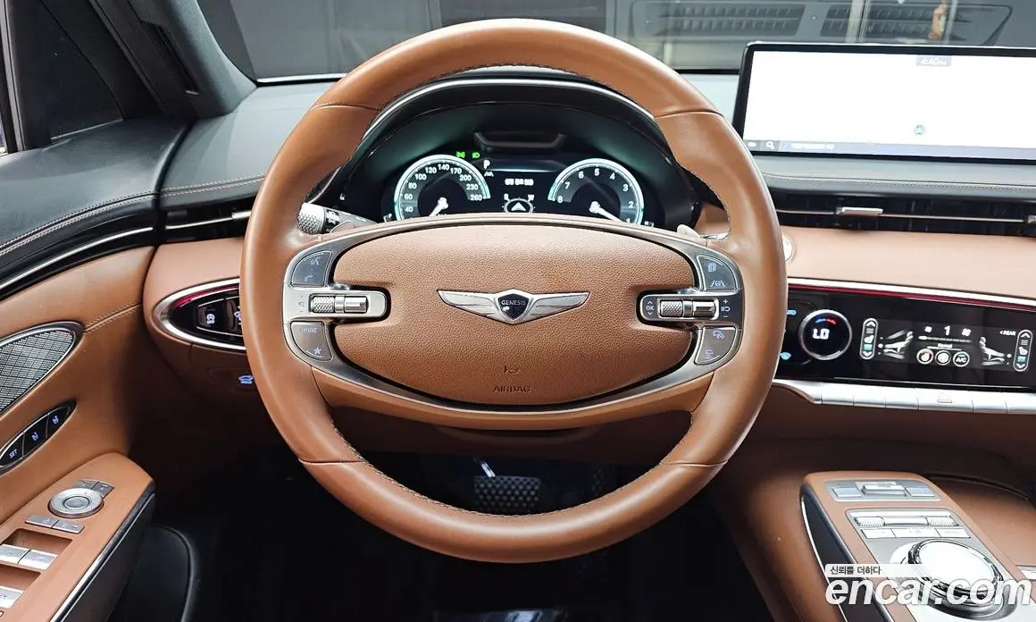 Genesis GV70 2021 2.5 автомат (гидро), фото 19 Genesis GV70 2021 2.5 автомат (гидро), фото 19