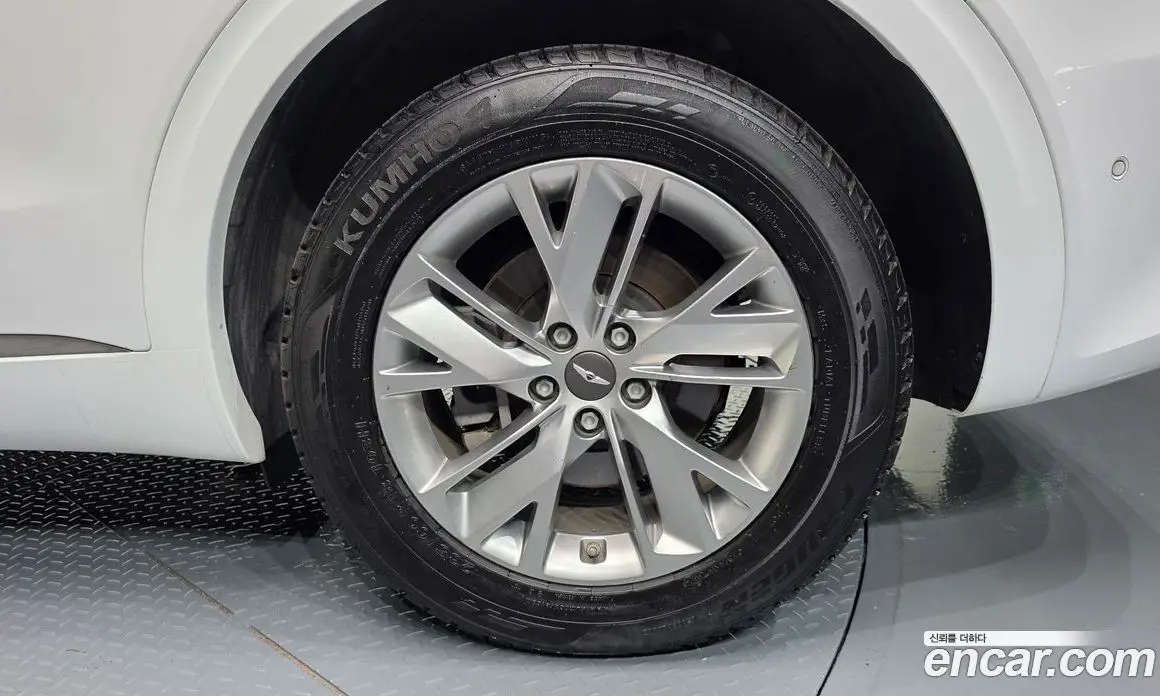 Genesis GV70 2021 2.5 автомат (гидро), фото 7 Genesis GV70 2021 2.5 автомат (гидро), фото 7