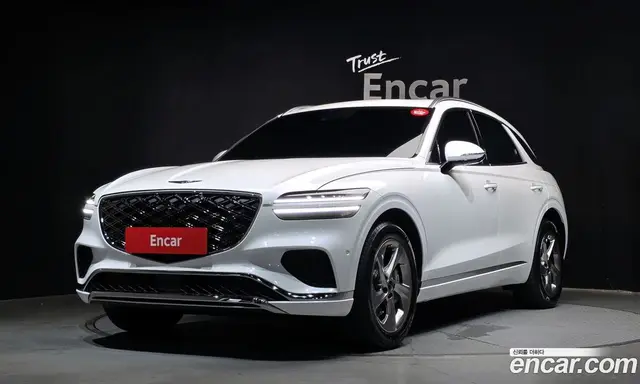 Genesis GV70, 2024, 1 590 км