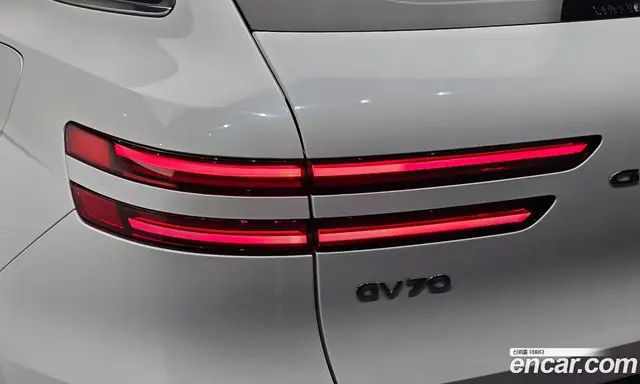 Genesis GV70 2024 2.5 автомат (гидро), миниатюра 8