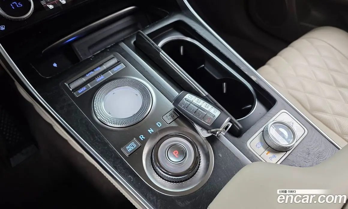 Genesis GV80 2022 3.0 автомат (гидро), фото 12
