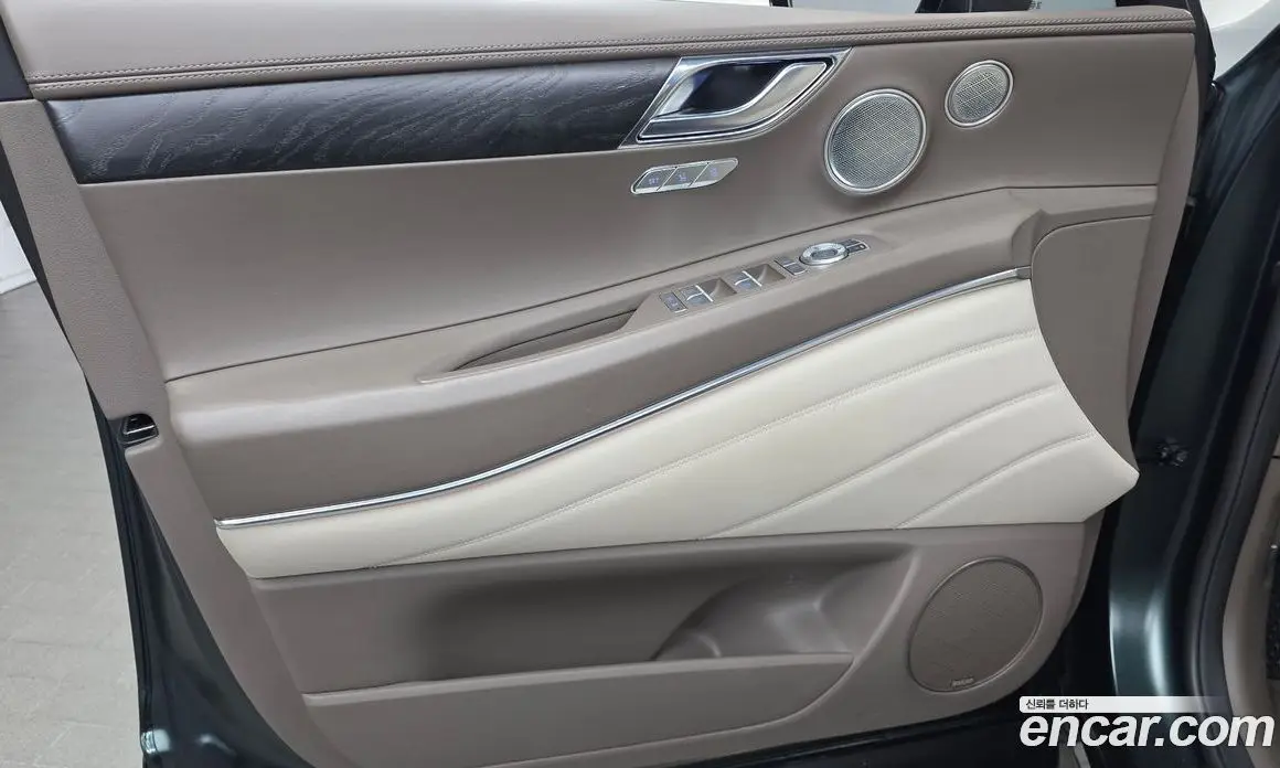 Genesis GV80 2022 3.0 автомат (гидро), фото 14