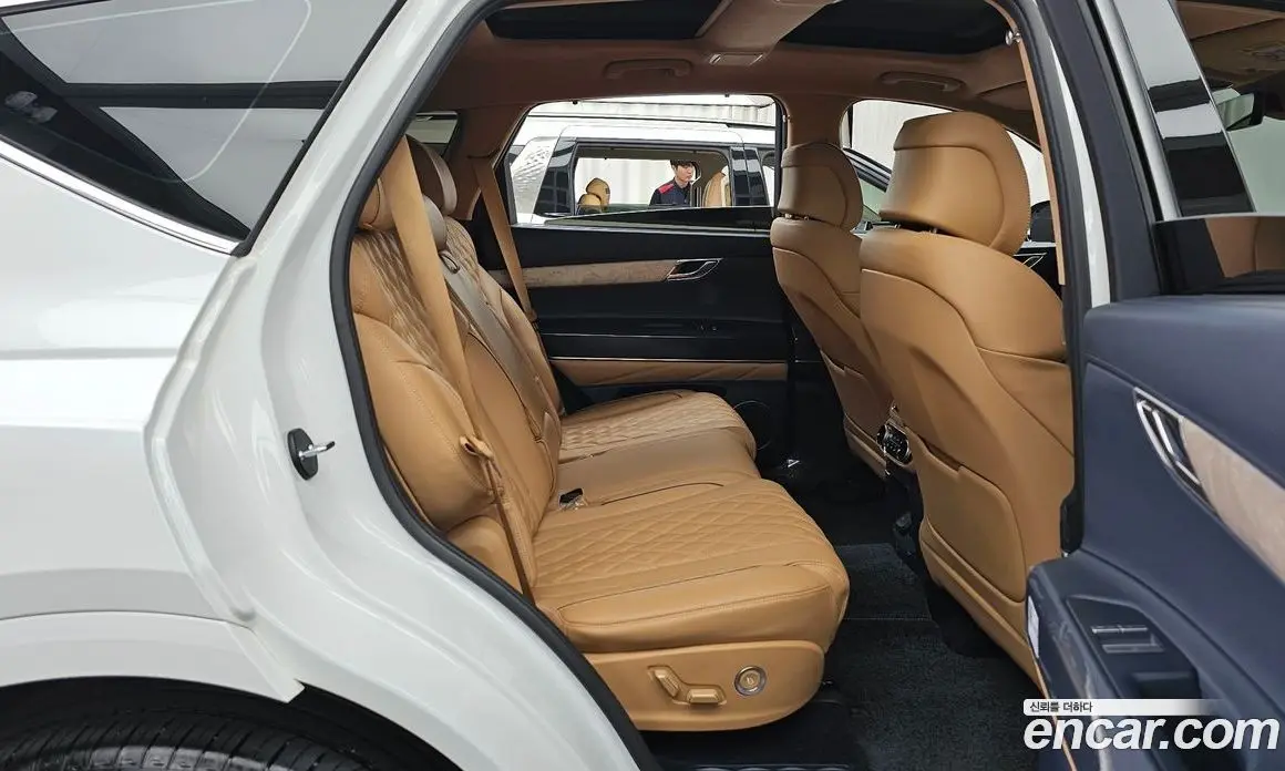 Genesis GV80 2022 2.5 автомат (гидро), фото 18 Genesis GV80 2022 2.5 автомат (гидро), фото 18