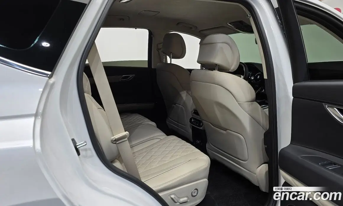 Genesis GV80 2023 2.5 автомат (гидро), фото 17 Genesis GV80 2023 2.5 автомат (гидро), фото 17