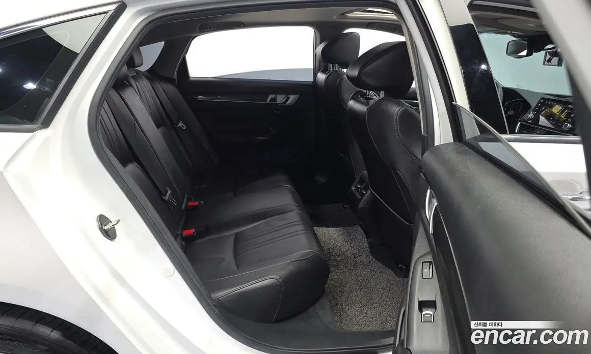 Honda Accord 2019 2.0 автомат (гидро), фото 12 Honda Accord 2019 2.0 автомат (гидро), фото 12