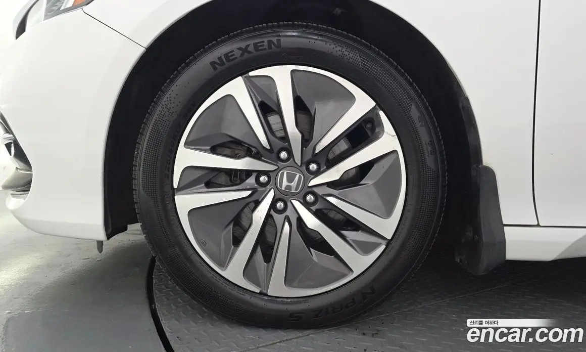 Honda Accord 2019 2.0 автомат (гидро), фото 5 Honda Accord 2019 2.0 автомат (гидро), фото 5