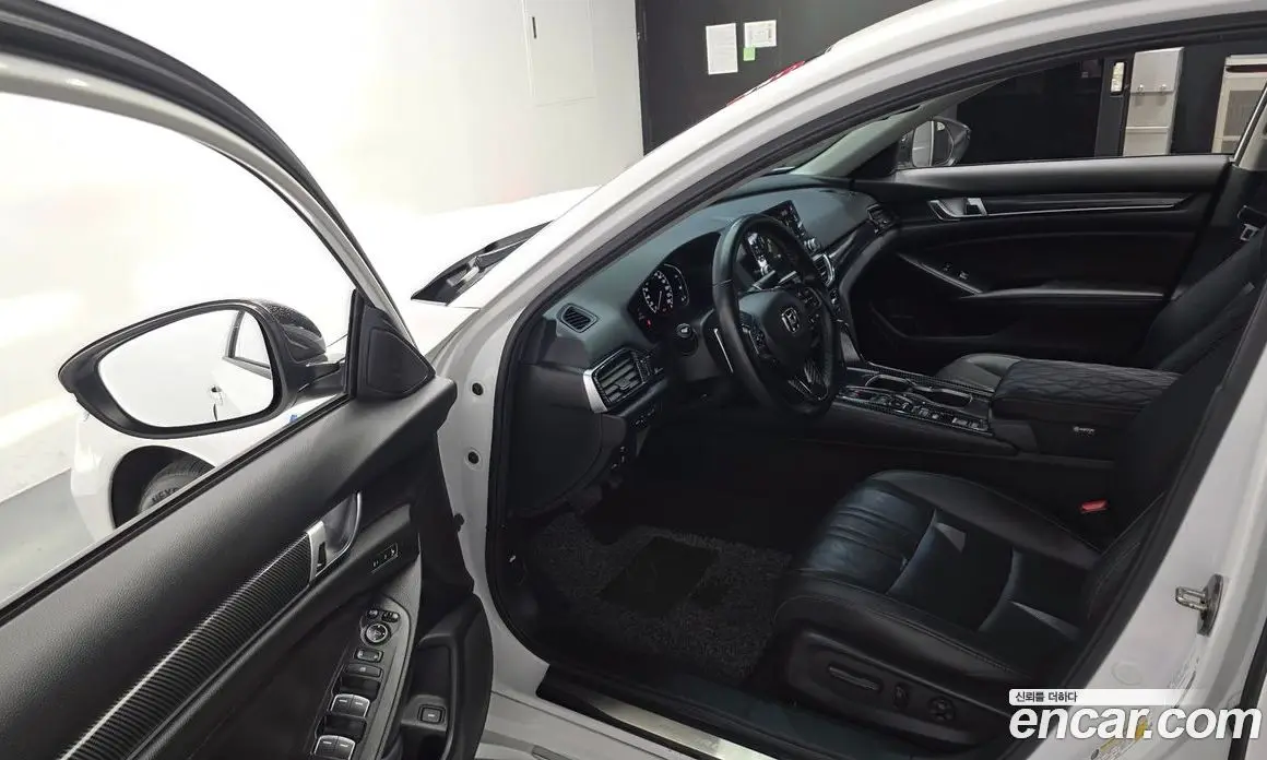 Honda Accord 2019 2.0 автомат (гидро), фото 10 Honda Accord 2019 2.0 автомат (гидро), фото 10