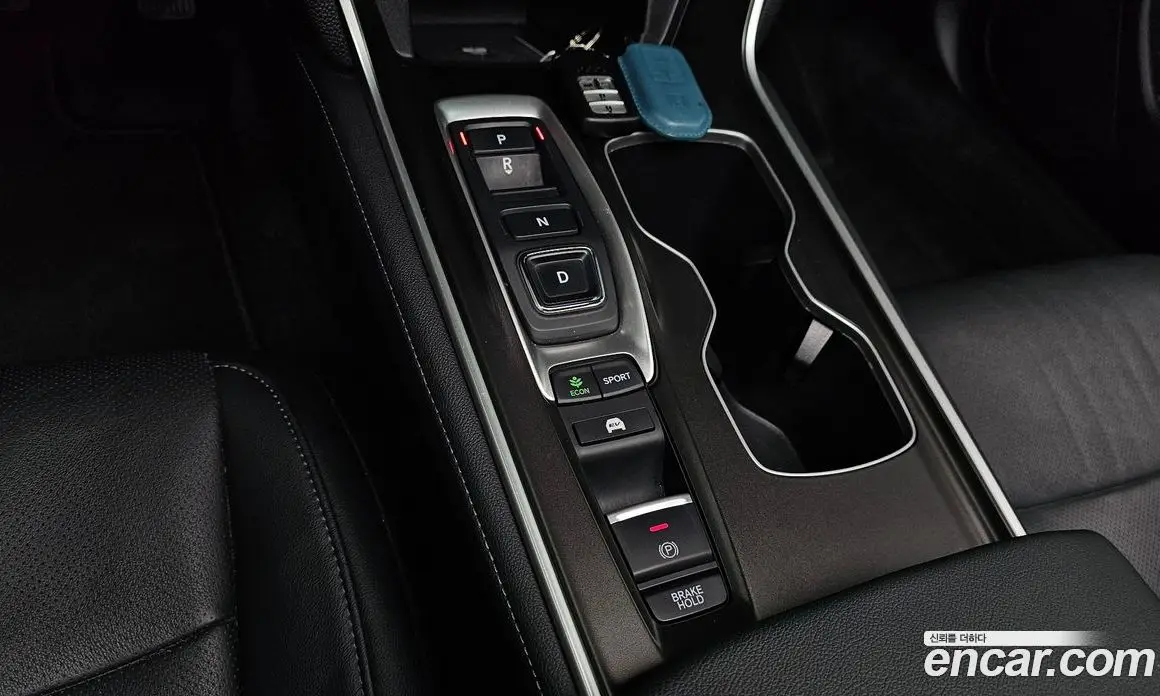 Honda Accord 2021 2.0 автомат (гидро), фото 12