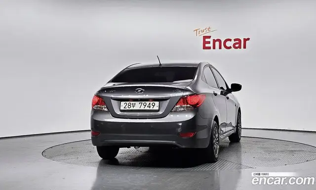 Hyundai Accent 2014 1.4 автомат (гидро), миниатюра 3 Hyundai Accent 2014 1.4 автомат (гидро), миниатюра 3