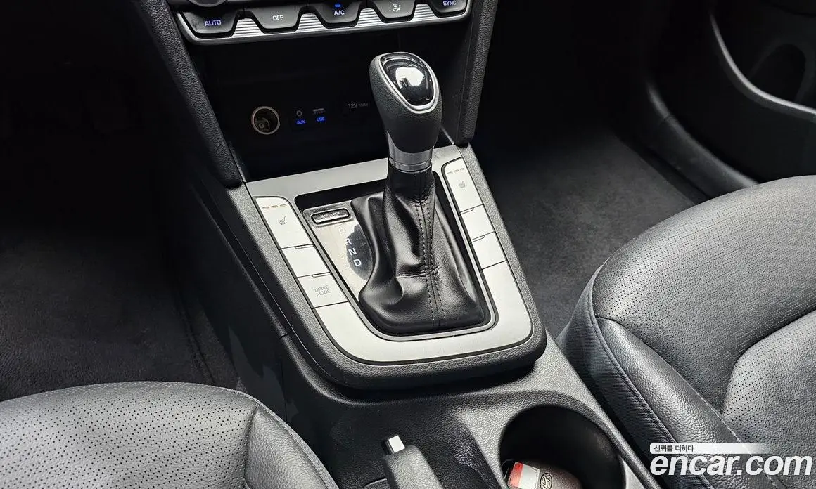 Hyundai Avante 2020 1.6 автомат (гидро), фото 12 Hyundai Avante 2020 1.6 автомат (гидро), фото 12