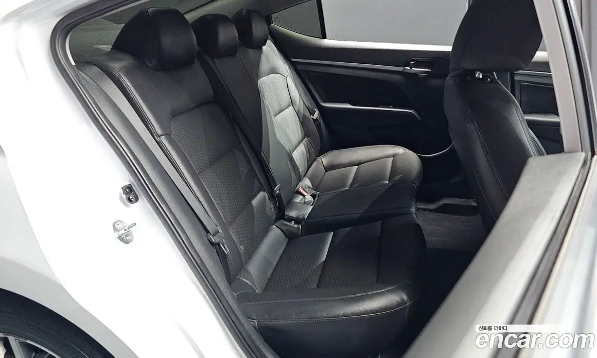 Hyundai Avante 2020 1.6 автомат (гидро), фото 17 Hyundai Avante 2020 1.6 автомат (гидро), фото 17