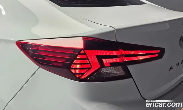 Hyundai Avante 2020 1.6 автомат (гидро), миниатюра 9 Hyundai Avante 2020 1.6 автомат (гидро), миниатюра 9