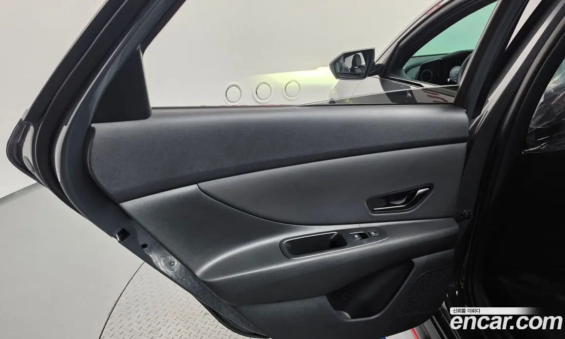 Hyundai Avante 2024 2.0 механика, фото 15 Hyundai Avante 2024 2.0 механика, фото 15