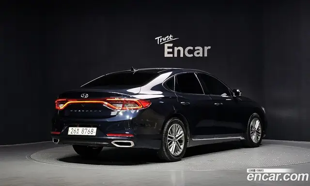Hyundai Grandeur 2017 2.4 автомат (гидро), миниатюра 2 Hyundai Grandeur 2017 2.4 автомат (гидро), миниатюра 2